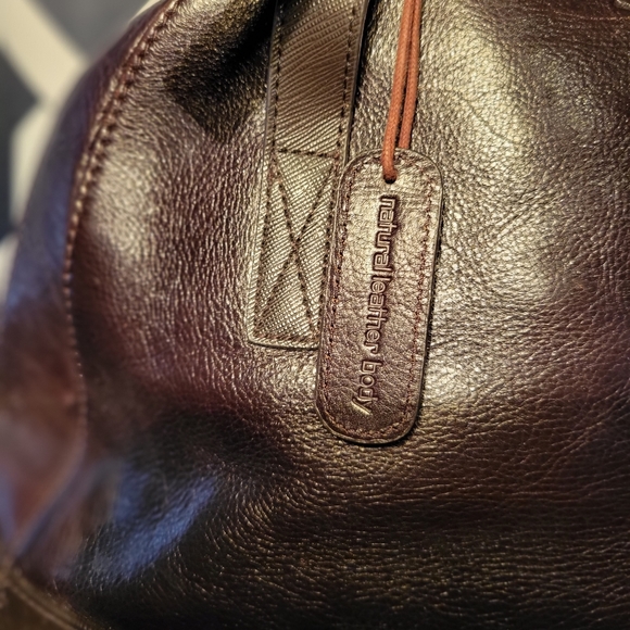 Purses - Picture 3 of 6